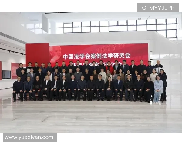 裁判角色的重要性与公正性探讨：从体育赛事到司法判决的多重影响分析